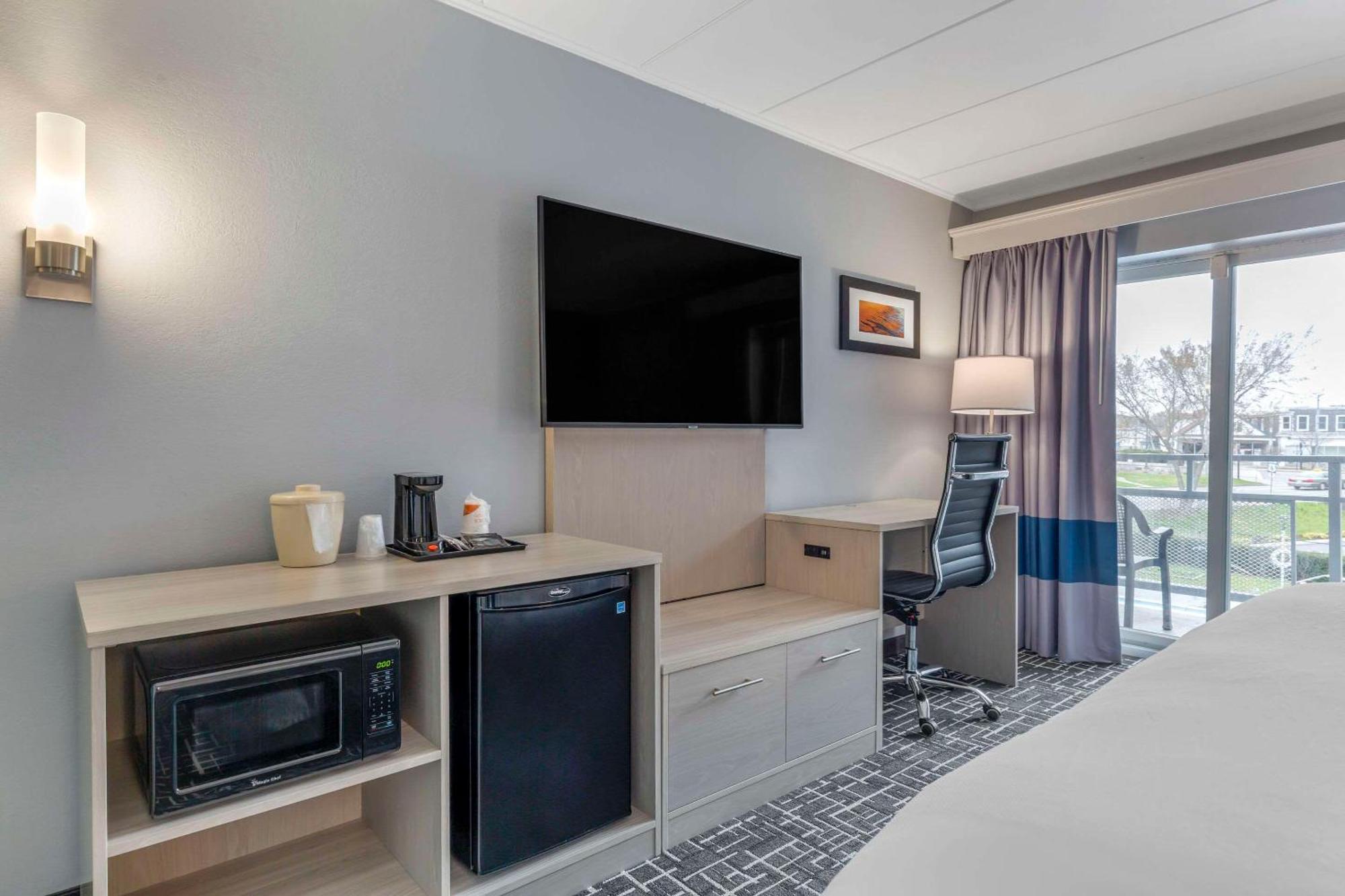 Comfort Inn Hyannis - Cape Cod Dış mekan fotoğraf